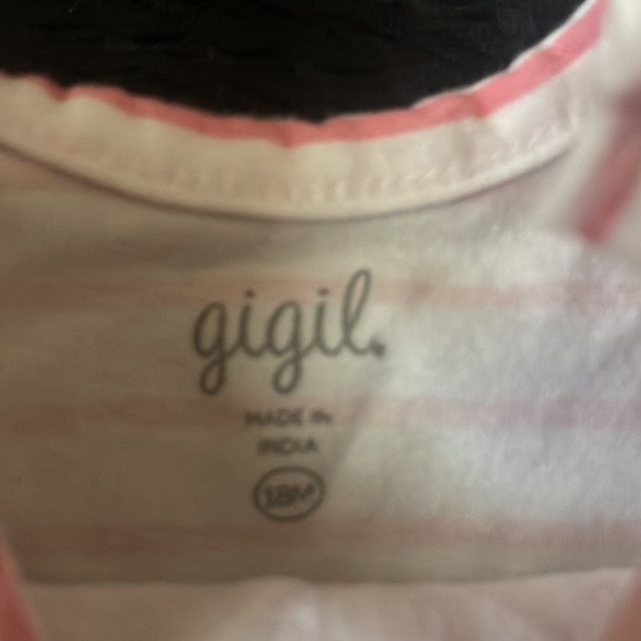 2pc Set - 18mos - Picture 4 of 8